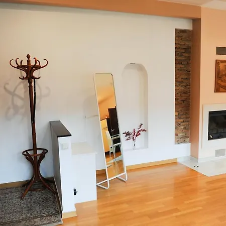 Rooftop Charm Stylish 2bdr Steps From Town Hall Apartment