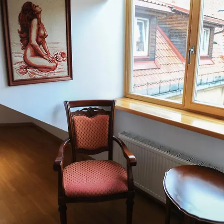 Rooftop Charm Stylish 2bdr Steps From Town Hall Appartement Vilnius